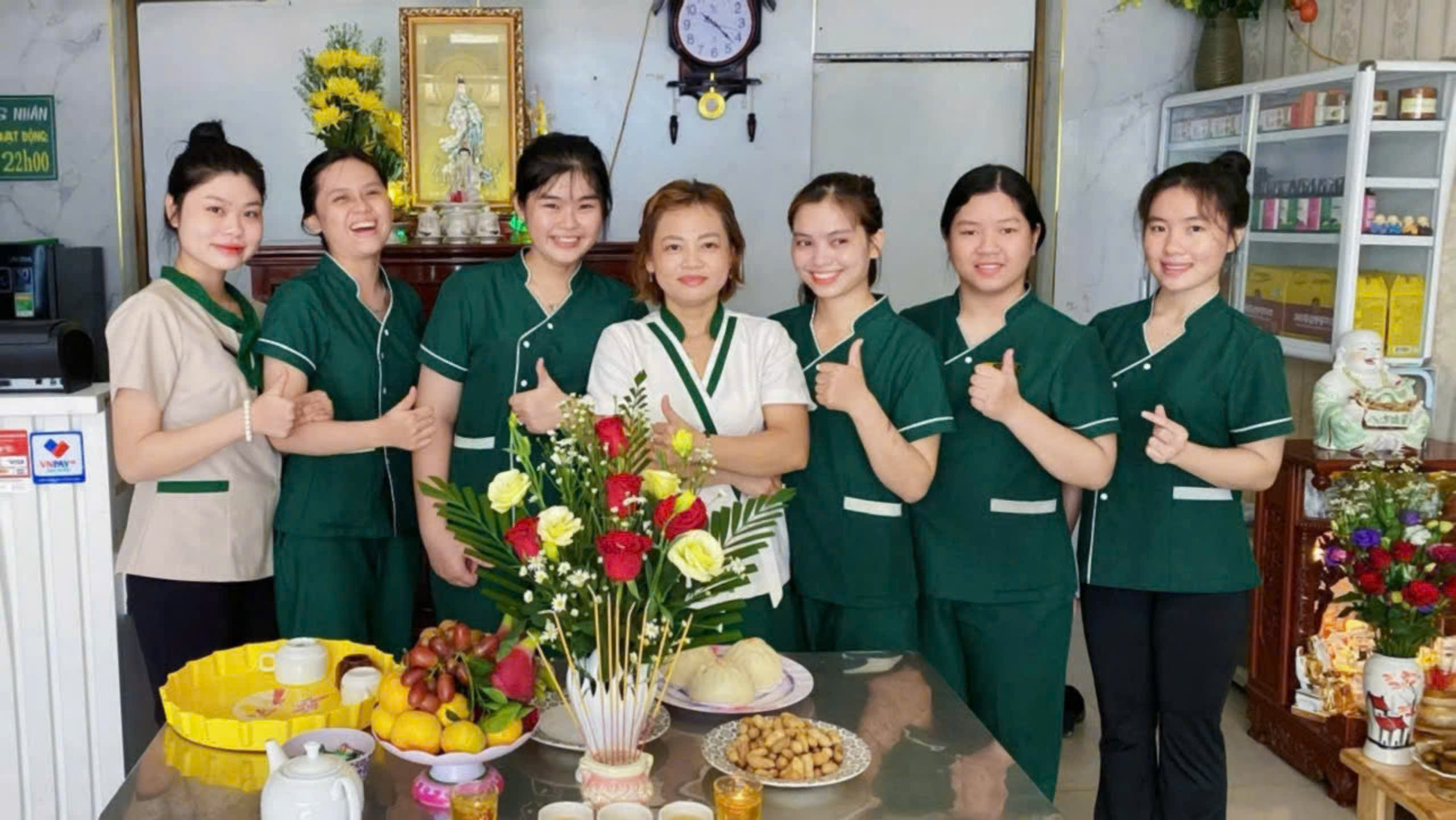 Dịch vụ massage cho bà bầu tại Trung Nhân Group